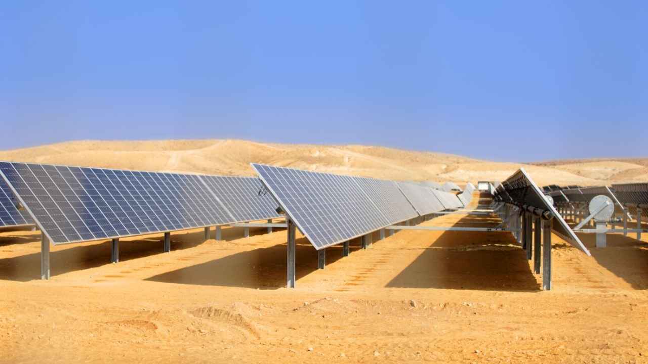  مصر: تأهيل ثلاث شركات لتطوير محطة الزعفرانة للطاقة الشمسية الكهروضوئية بقدرة 50 ميجاواط
