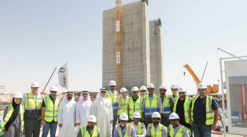 تقدم في أعمال المرحلة الرابعة من مجمع محمد بن راشد للطاقة الشمسية في دبي، الامارات
