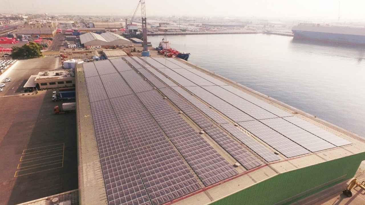  الامارات: إكمال أكبر محطة طاقة شمسية موزعة في دبي بقدرة 25.8 ميجاواط