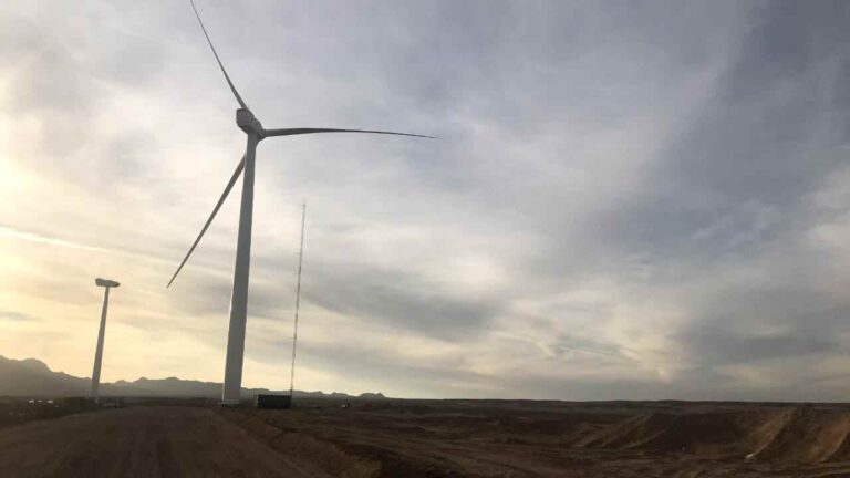 مصر: أوراسكوم كونستراكشون تعلن التشغيل التجاري لأكبر مشروع طاقة رياح بقدرة 262.5 ميجاواط