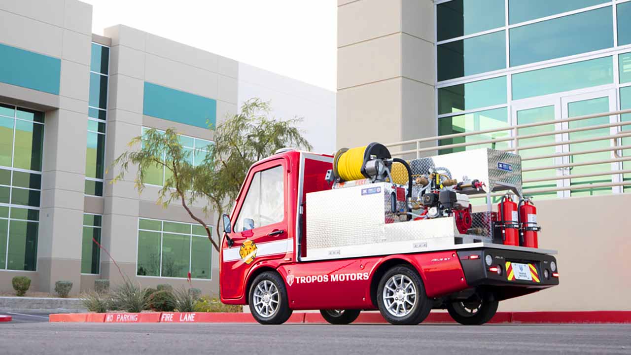  الولايات المتحدة: باناسونيك وتروبوس موتورز تكشفان عن سيارتي إطفاء ونقل بضائع كهربائيتين