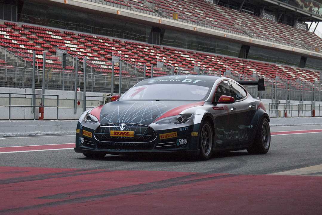  الامارات: دورة سباقات EVRT Dubai 2020 للسيارات الكهربائية تبدأ من دبي قريباً