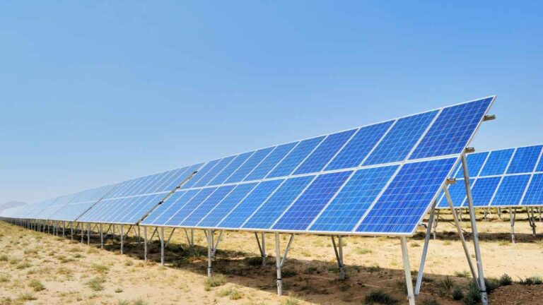 فصل أنظمة الطاقة الشمسية