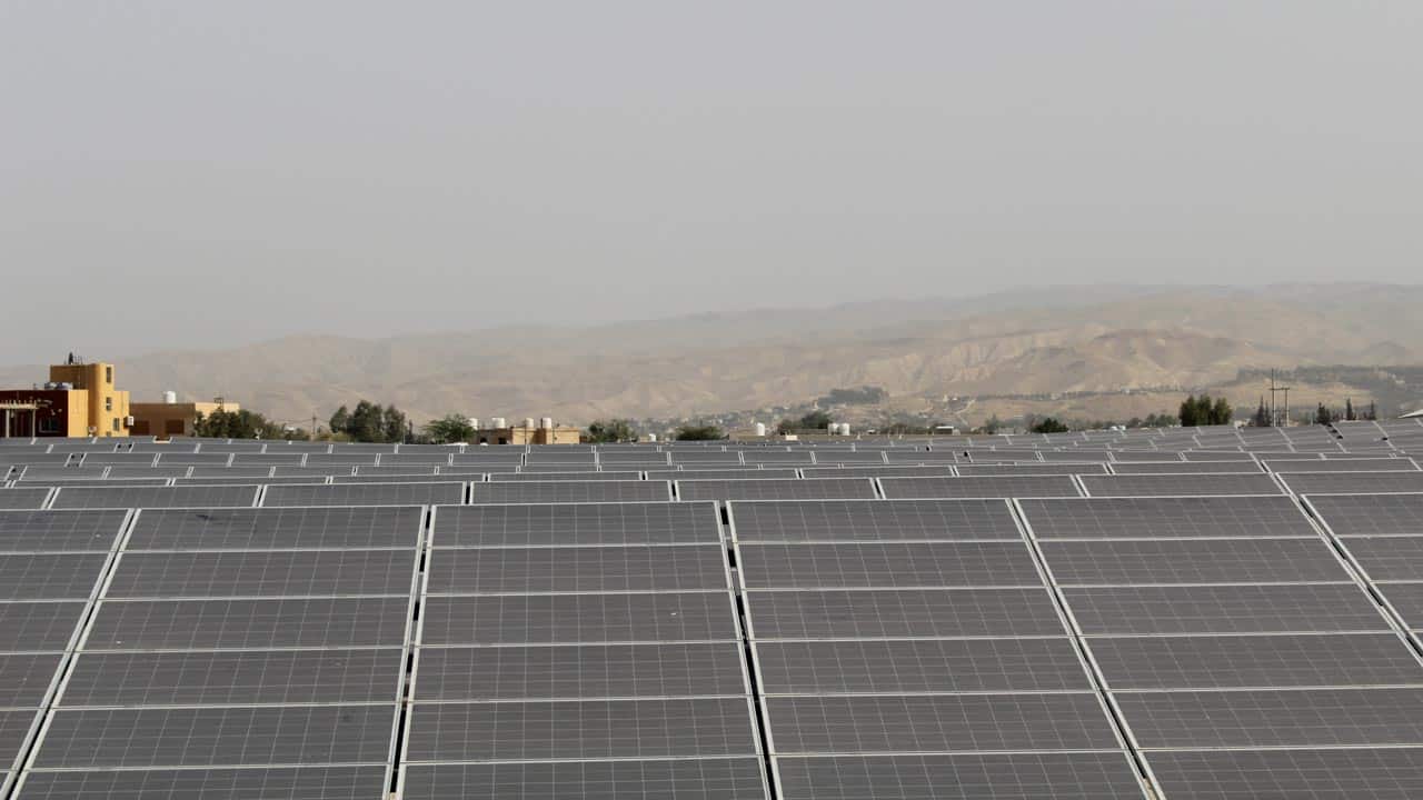  الأردن: افتتاح محطة الطاقة الشمسية الثالثة من مشروع محطات صندوق استثمار أموال الضمان الاجتماعي باستطاعة 5 ميجاواط