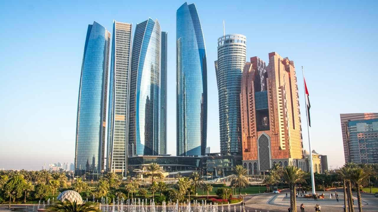  الإمارات: دائرة الطاقة بأبوظبي تصدر سياسة تنظيمية لشهادات الطاقة النظيفة