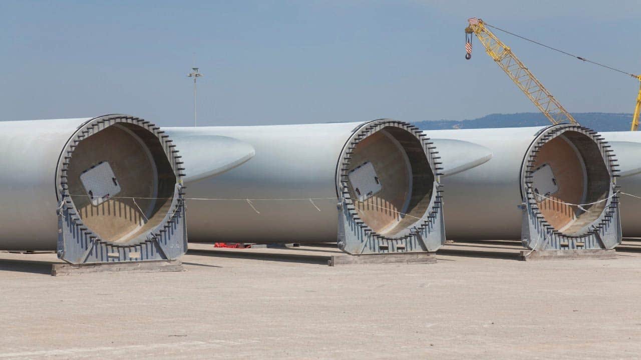  السعودية: مصنعٍ للقواعد الحديدية لعنفات الرياح بطاقة إنتاجية تصل إلى 520 ميجاواط سنوياً