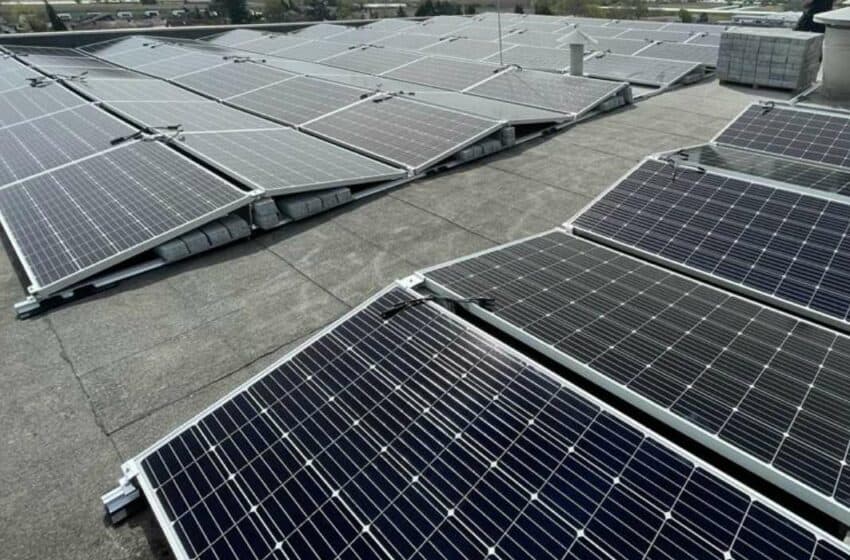  السعودية: اتفاقية بين مصنع تكنولوجيات الصحراء وشركة ميكو لتصدير الألواح الشمسية إلى السوق الألمانية