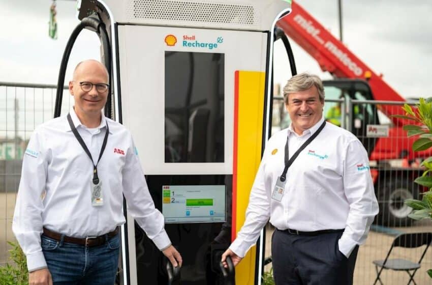  ألمانيا: اي بي بي للتنقل بالكهرباء وشيل تطلقان أول شبكة وطنية من شواحن المركبات الكهربائية السريعة في العالم