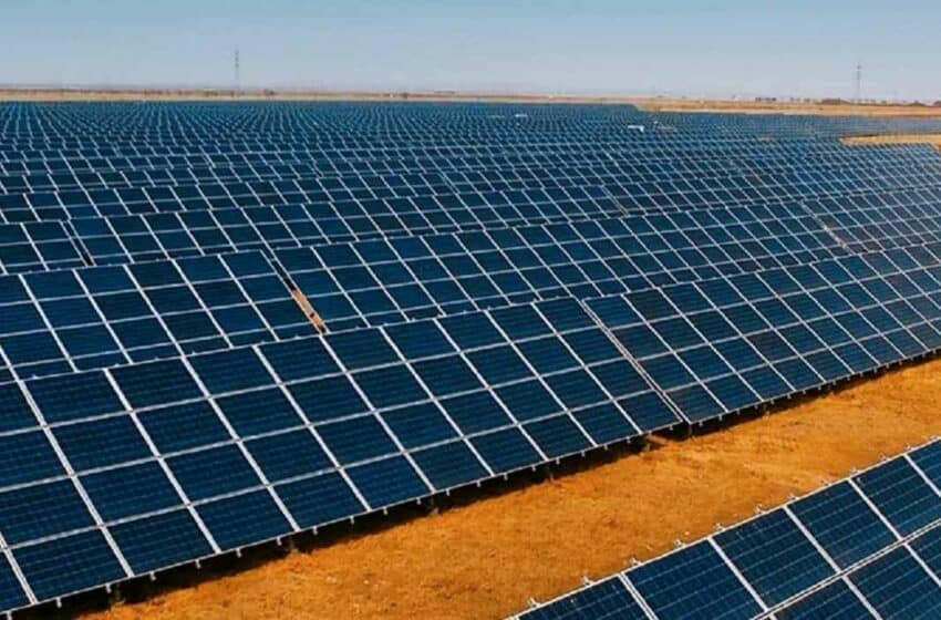  تونس: استئناف أعمال ربط محطة تطاوين للطاقة الشمسية بشبكة الكهرباء الوطنية التونسية