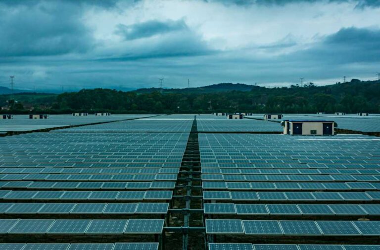 تمويل محطة الطاقة الشمسية في القيروان