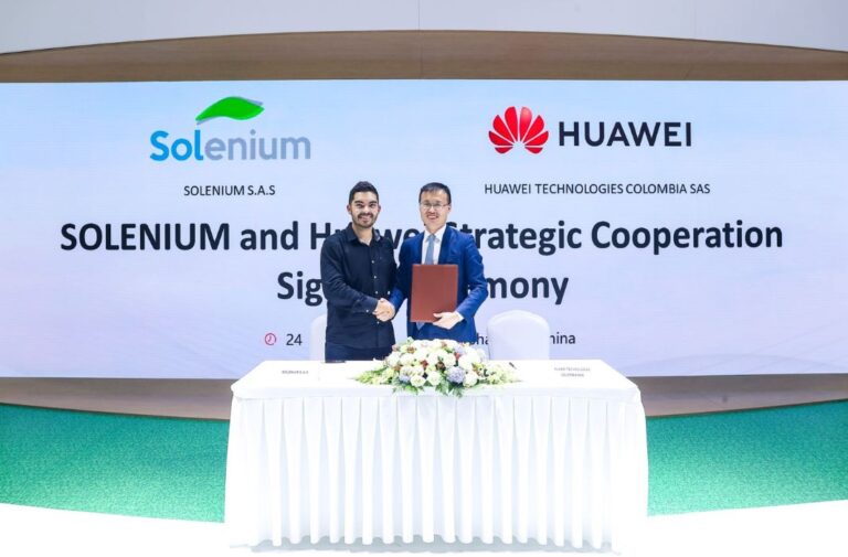 Huawei-FusionSolar توقع اتفاقية استراتيجية مع Solenium