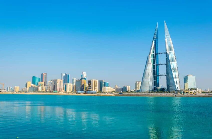  Yellow Door Energy ومجمع البحرين يحصلان على جائزة الطاقة المتجددة في قمة البحرين للمدن الذكية
