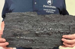 Storing hydrogen in coal may help power clean energy economy