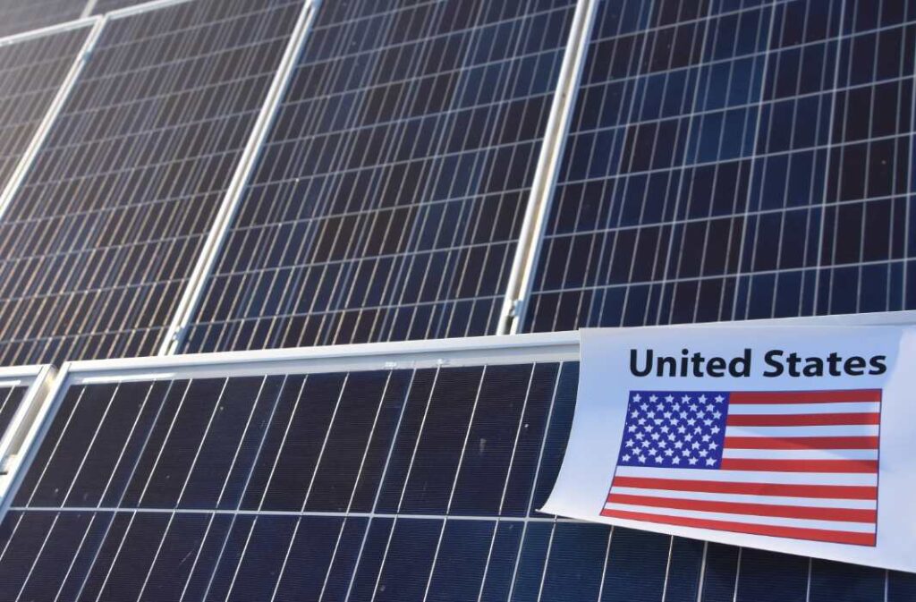 ألواح طاقة شمسية في الولايات المتحدة