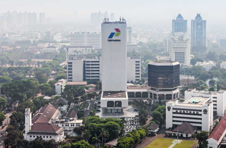 مقر شركة برتامينا للنفط والغاز المملوكة للدولة الإندونيسية