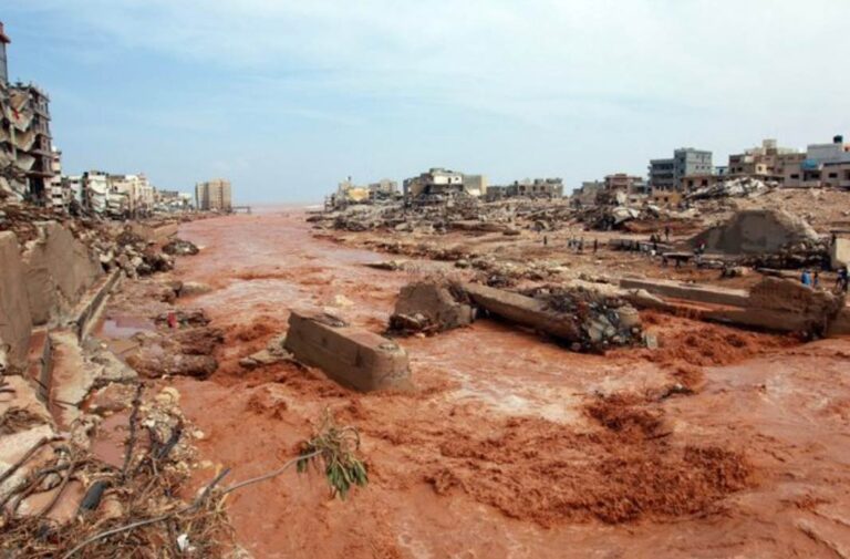 جانب من أضرار الفيضانات في ليبيا
