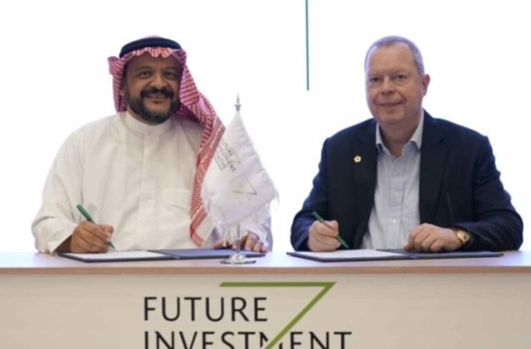 توقيع اتفاقية إنشاء أول مصنع تجريبي للوقود الكهربائي في السعودية