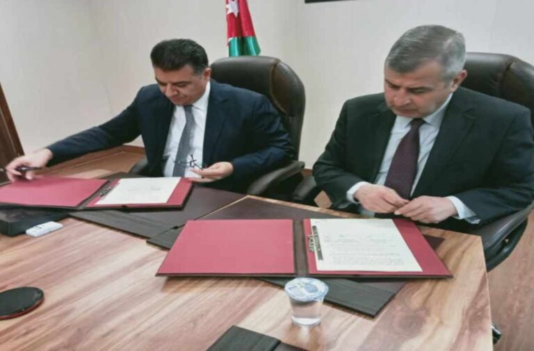 توقيع اتفاقية لدعم المرحلة الثانية من برنامج تركيب الأنظمة الشمسية للمزارعين في الأردن