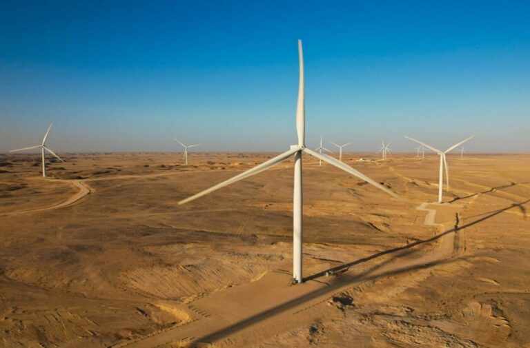مشروع طاقة الرياح في عمان "وكالة الأنباء العمانية"