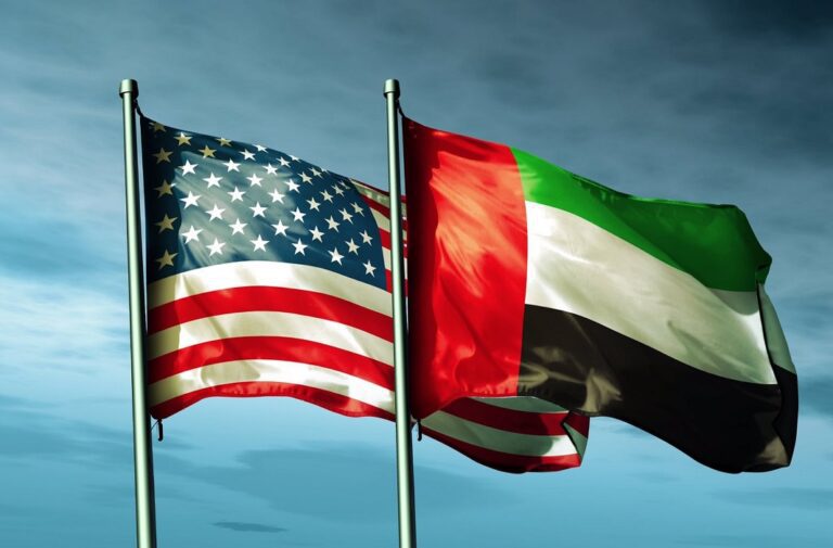 الإمارات والولايات المتحدة (متداولة)