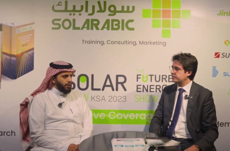 رئيس تحرير سولارابيك م. منيف بركات يحاور م. سعيد بالحداد المدير العام لمختبر الخليج للطاقة المتجددة