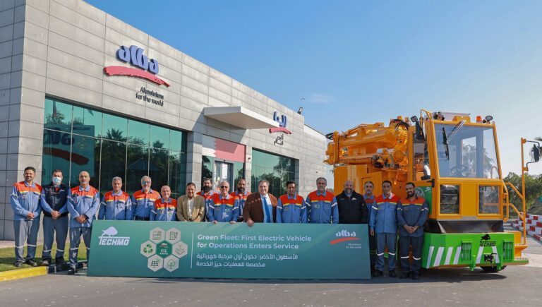 Accelerating its Green Fleet Alba Debuts Electric AlF3 Feeding Vehicle in Potlines
