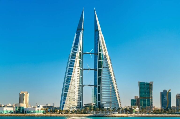 مقترح تشريعي للطاقة المتجددة في البحرين: آلية لتصدير فائض الكهرباء وتحديد صارم للمواصفات الفنية