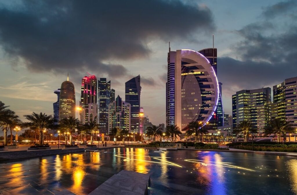 مشروع جديد في قطر لتوفير الكهرباء والماء