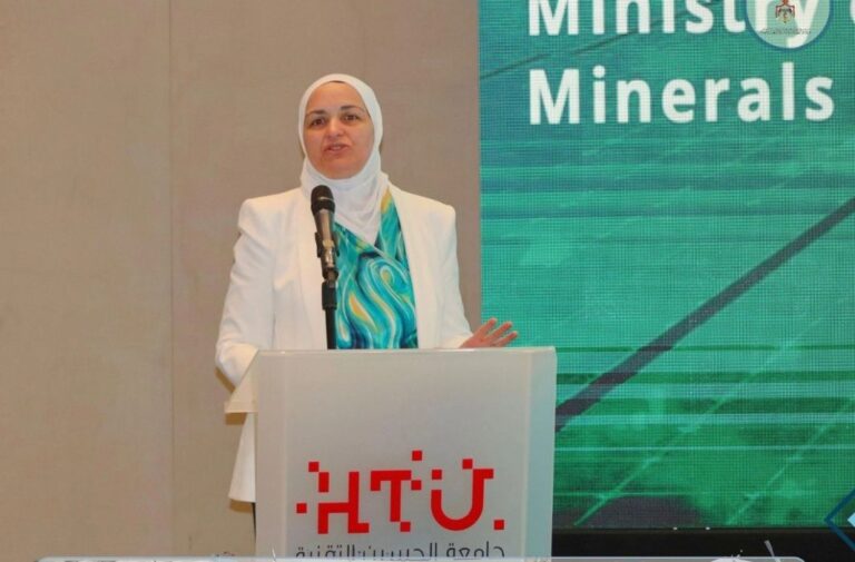 الأردن يخطط لرفع نسبة الطاقة المتجددة إلى 50% بحلول 2033