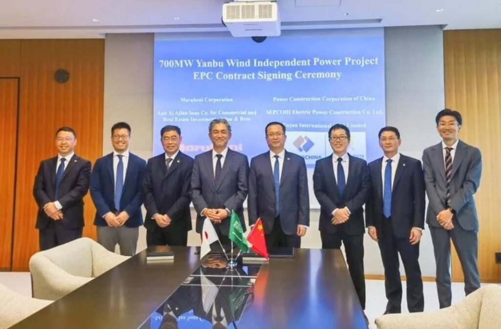 باستطاعة 700 ميجاواط.. السعودية تُرسي عقد أحدث مشاريعها لطاقة الرياح في ينبع على تحالف صيني-ياباني