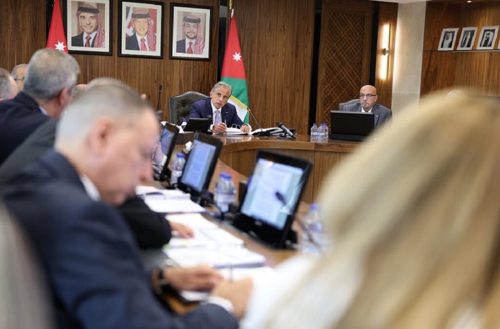 الأردن يقر نظام النقل الكهربائي المستقل