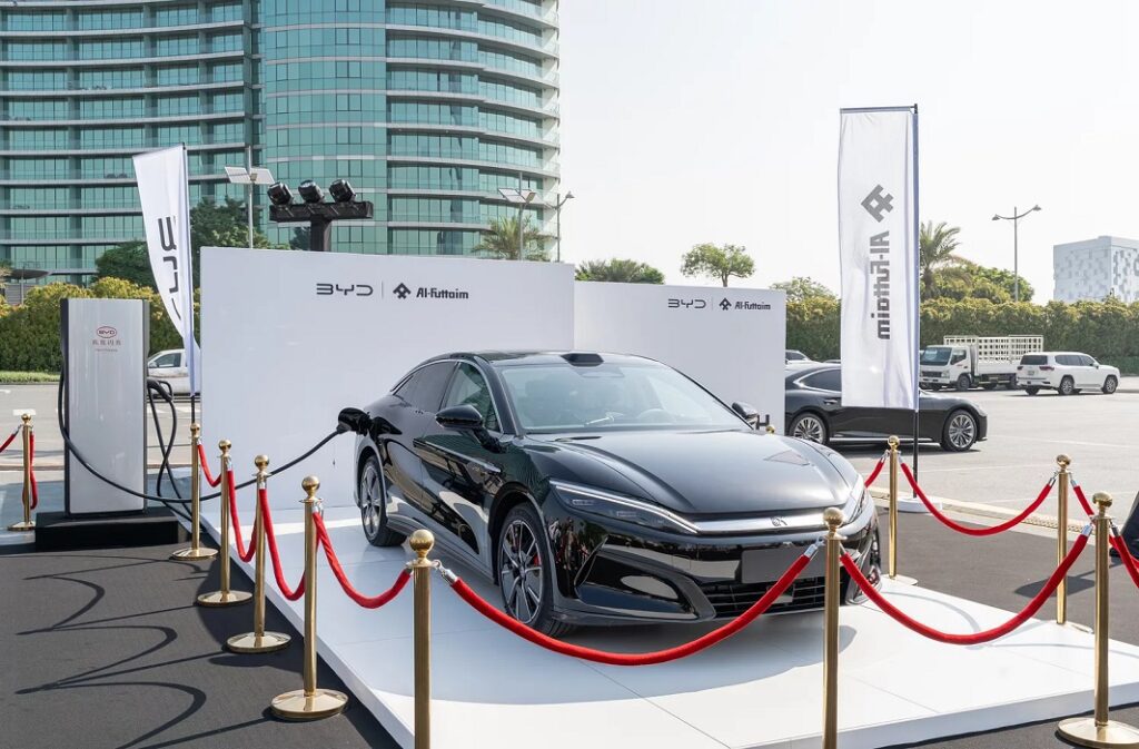 شاحن ميجاواط من شركة BYD