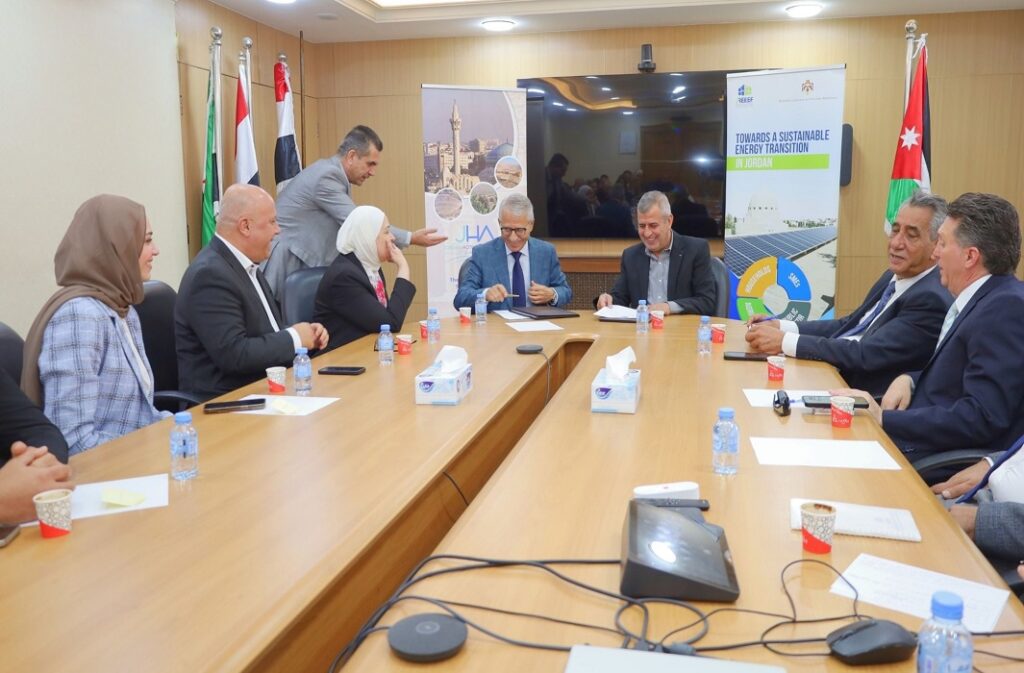 توقيع اتفاقية لرفع كفاءة الطاقة وترشيد استهلاك القطاع الفندقي في الأردن