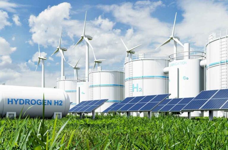 مصر تبحث مع "Ocior Energy" الهندية مشروعاً ضخماً لإنتاج الهيدروجين الأخضر