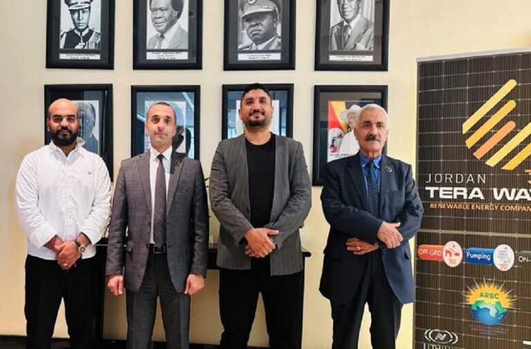 “تيرا واط الأردن” توقّع صفقة طاقة شمسية بـ46 مليون دولار في أوغندا تيرا واط الأردن توقّع صفقة في أوغندا
