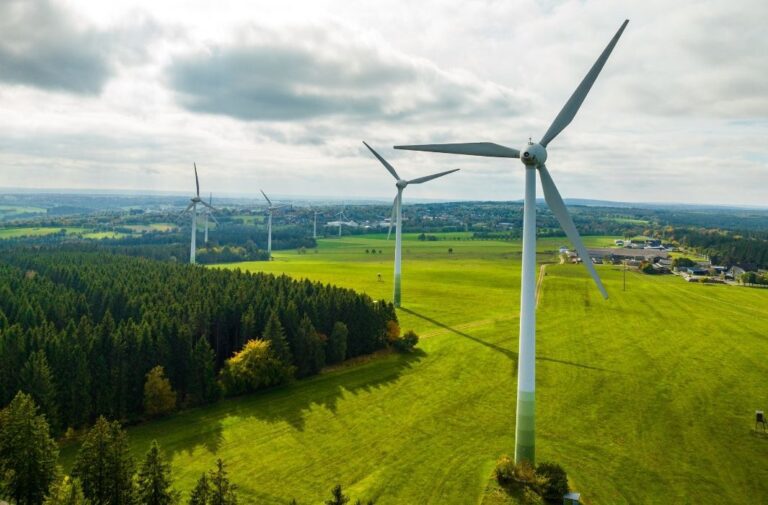 عاصفتان تتسبان بإنتاج قياسي لطاقة الرياح في أوروبا طاقة الرياح