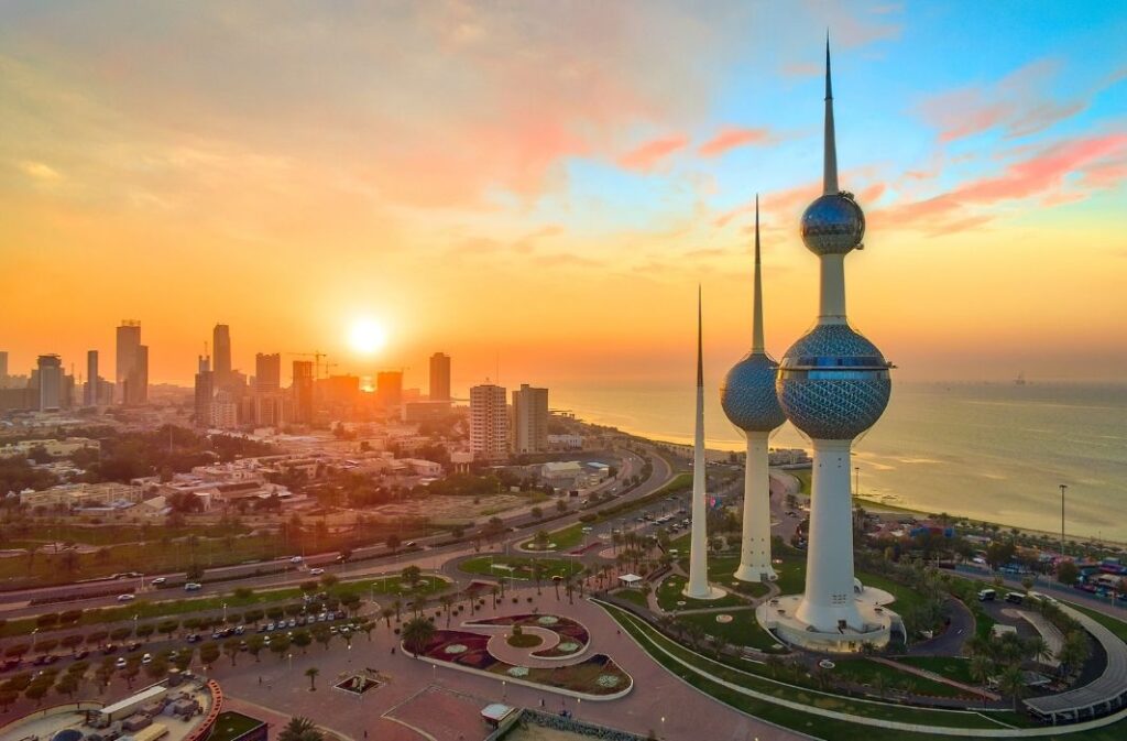 الكويت تدعو المستثمرين المؤهلين للحصول على وثائق مناقصة مشروعي الدبدبة والشقايا