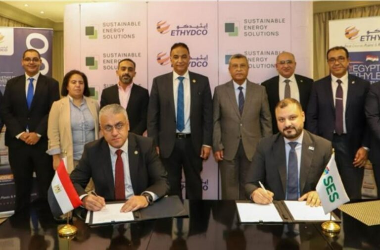 "إيثيدكو" المصرية تتعاقد مع "SES" لإنشاء محطة طاقة شمسية باستطاعة 500 كيلوواط