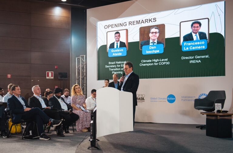 مؤتمر الأطراف الثلاثين (COP30) يدعو إلى تسريع تحديث البنية التحتية للكهرباء خلال مناقشات مؤتمر الأطراف الثلاثين بشأن تحديث البنية التحتية للكهرباء