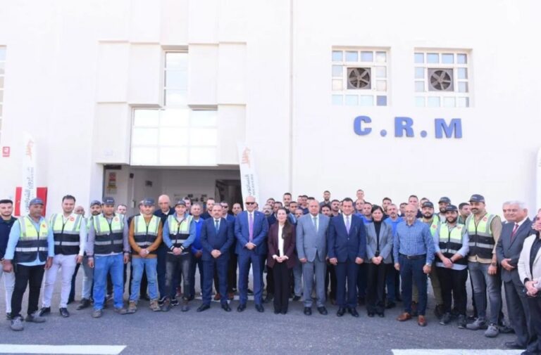 مصر.. افتتاح محطتين للطاقة الشمسية في مصانع “النساجون الشرقيون” افتتاح محطتين للطاقة الشمسية في مصانع "النساجون الشرقيون"