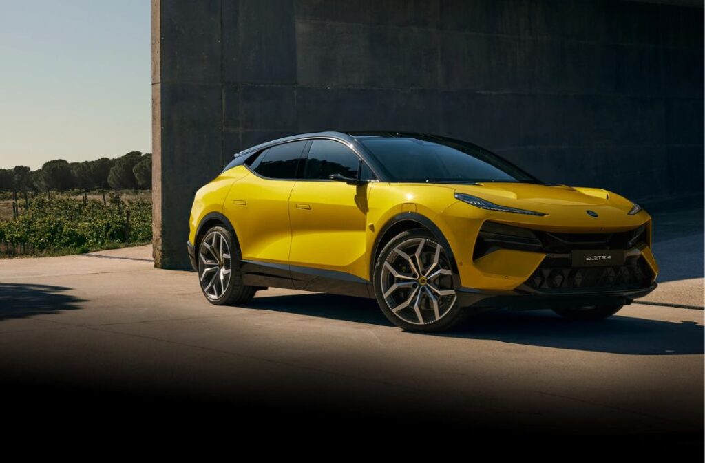 سيارة Lotus Eletre