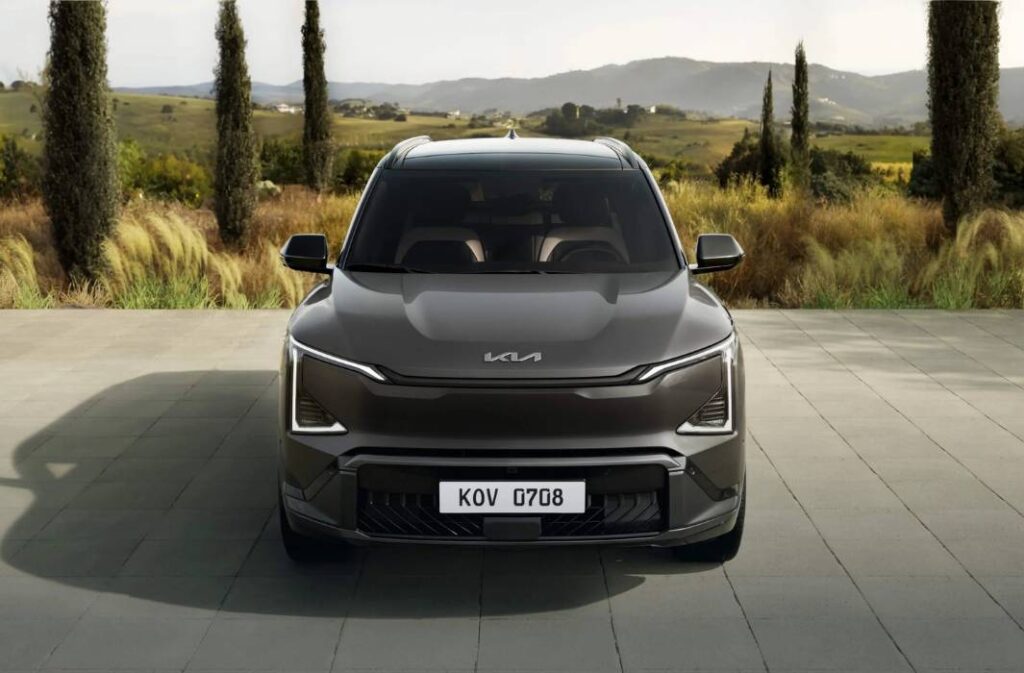 سيارة كيا EV5