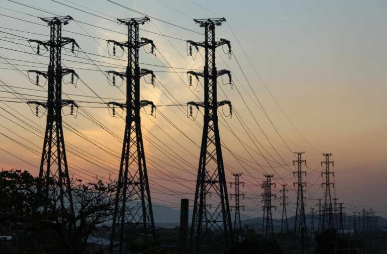 تمويل أوروبي بـ200 مليون يورو لتحديث شبكة الكهرباء المصرية ودمج الطاقة المتجددة
