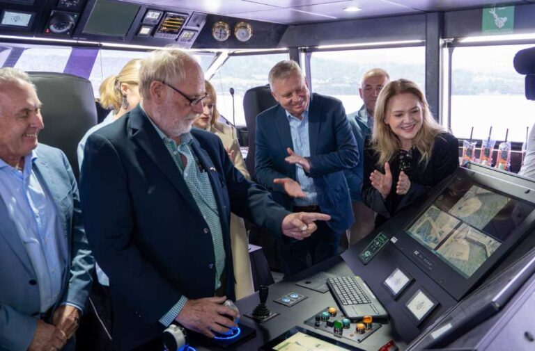 تشغيل السفينة