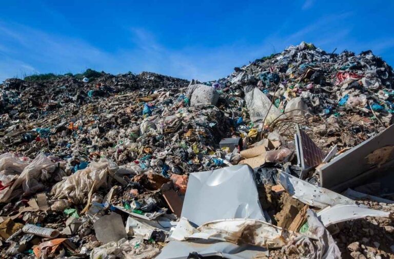 البنك الأوروبي يقدم 8 ملايين دولار لدعم إدارة النفايات الصلبة وتحويلها لطاقة في عمّان البنك الأوروبي يقدم 8 ملايين دولار لدعم إدارة النفايات الصلبة وتحويلها لطاقة في عمّان