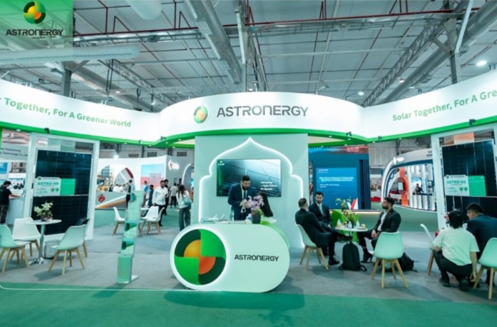 "أسترونيرجي" تُشارك في معرض "سولار آند ستورج" السعودية 2025