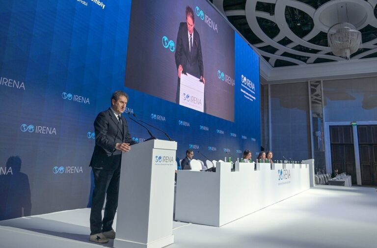 فرانشيسكو لا كاميرا المصدر: (وام)