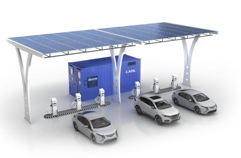 نظام شمسي ونظام تخزين بالبطاريات مع نقاط شحن للسيارات الكهربائية