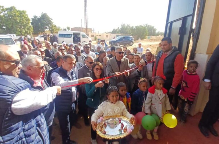 افتتاح محطات الرى المجمعة بالطاقة الشمسية بقرية الشهامة