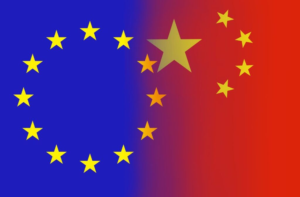 أعلام الصين والاتحاد الأوروبي